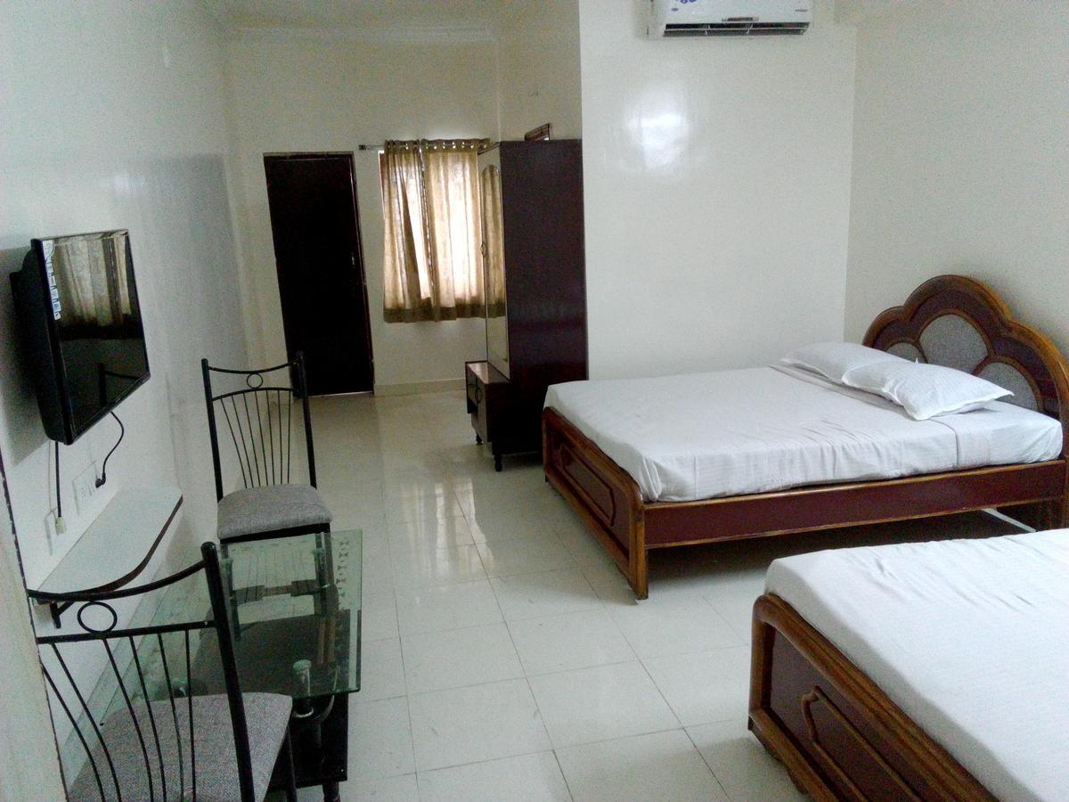Sahasra Residency Hotel Haidarábád Kültér fotó